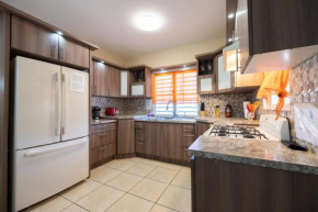 Arenales Guest House